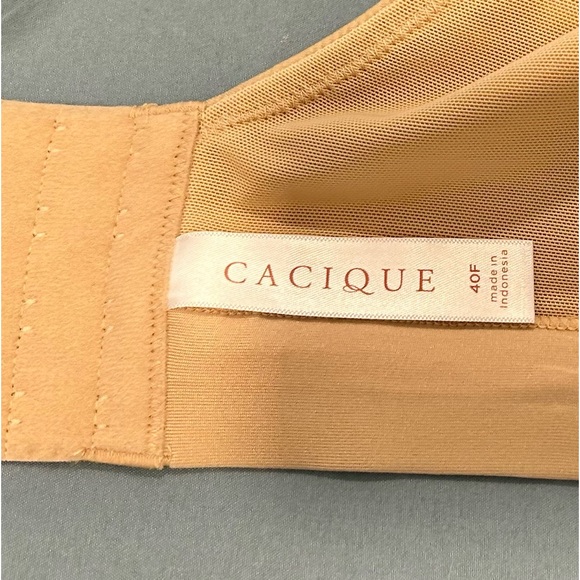 Comfort Bliss Lightly Lined Full Coverage Bra by Cacique/Lane Bryant - Picture 4 of 8